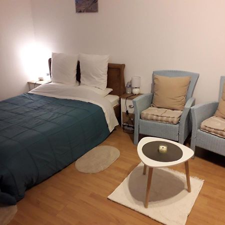 Malaucène Appart-Hotel Residence Maloc מראה חיצוני תמונה