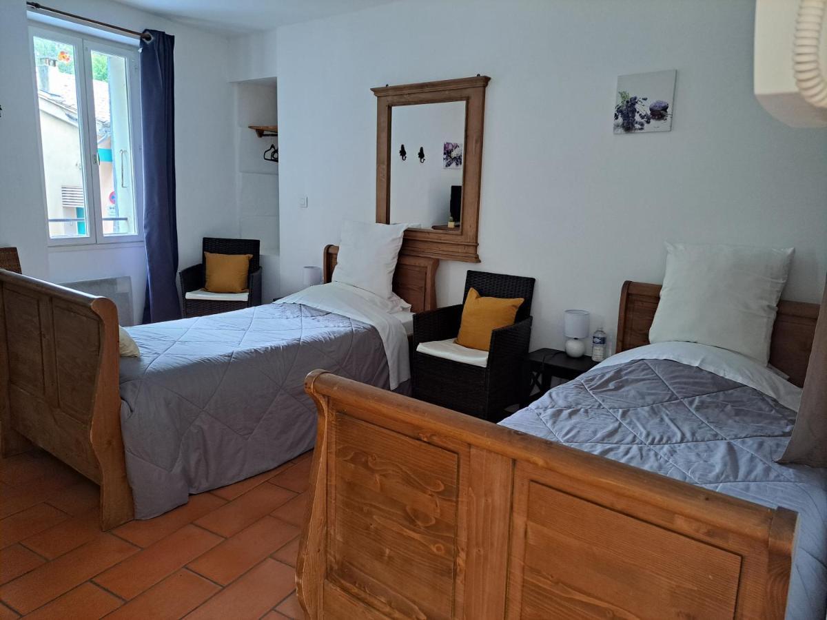 Malaucène Appart-Hotel Residence Maloc מראה חיצוני תמונה
