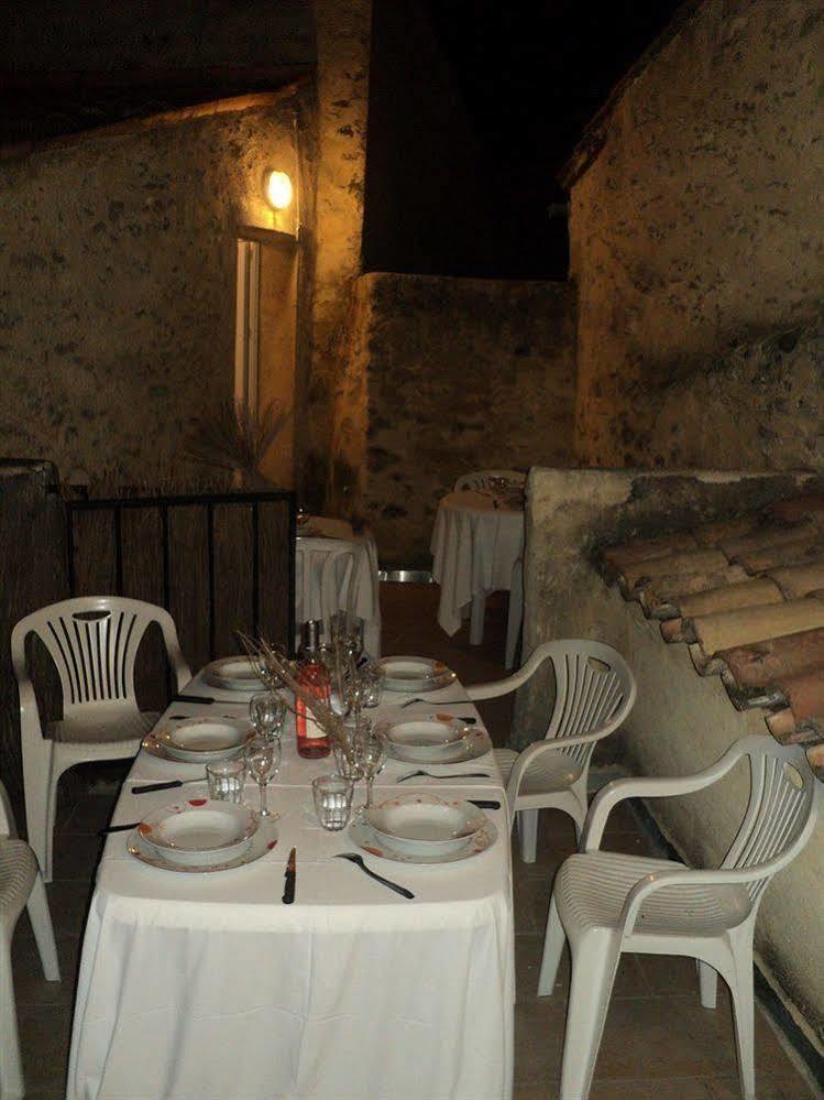 Malaucène Appart-Hotel Residence Maloc מראה חיצוני תמונה